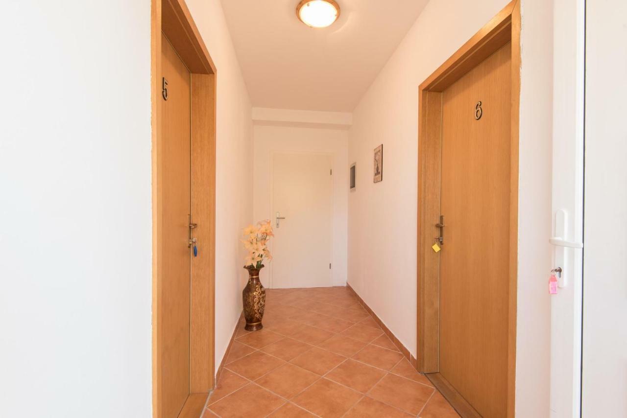 Lidija Apartment *