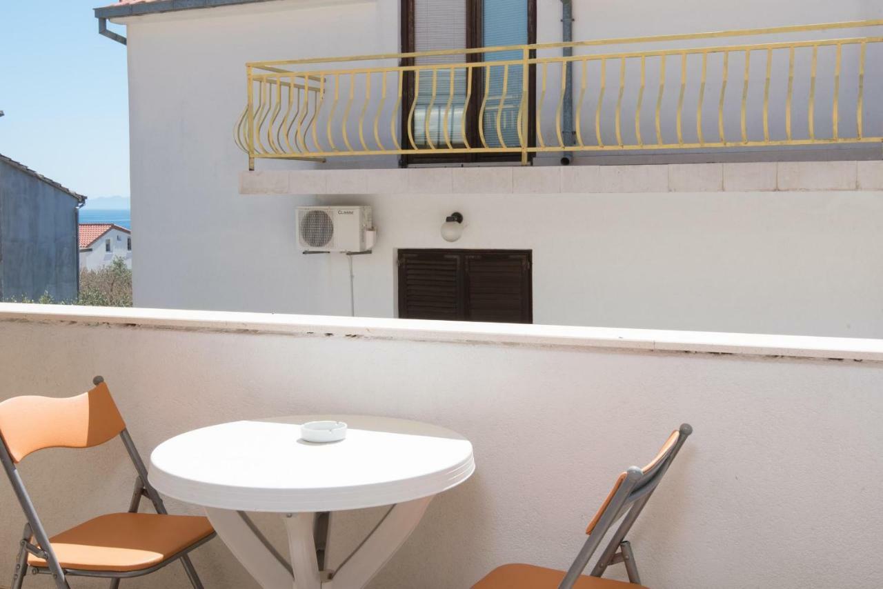 Apartman Lidija *