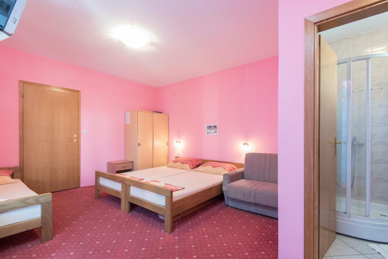 Lidija Apartman *